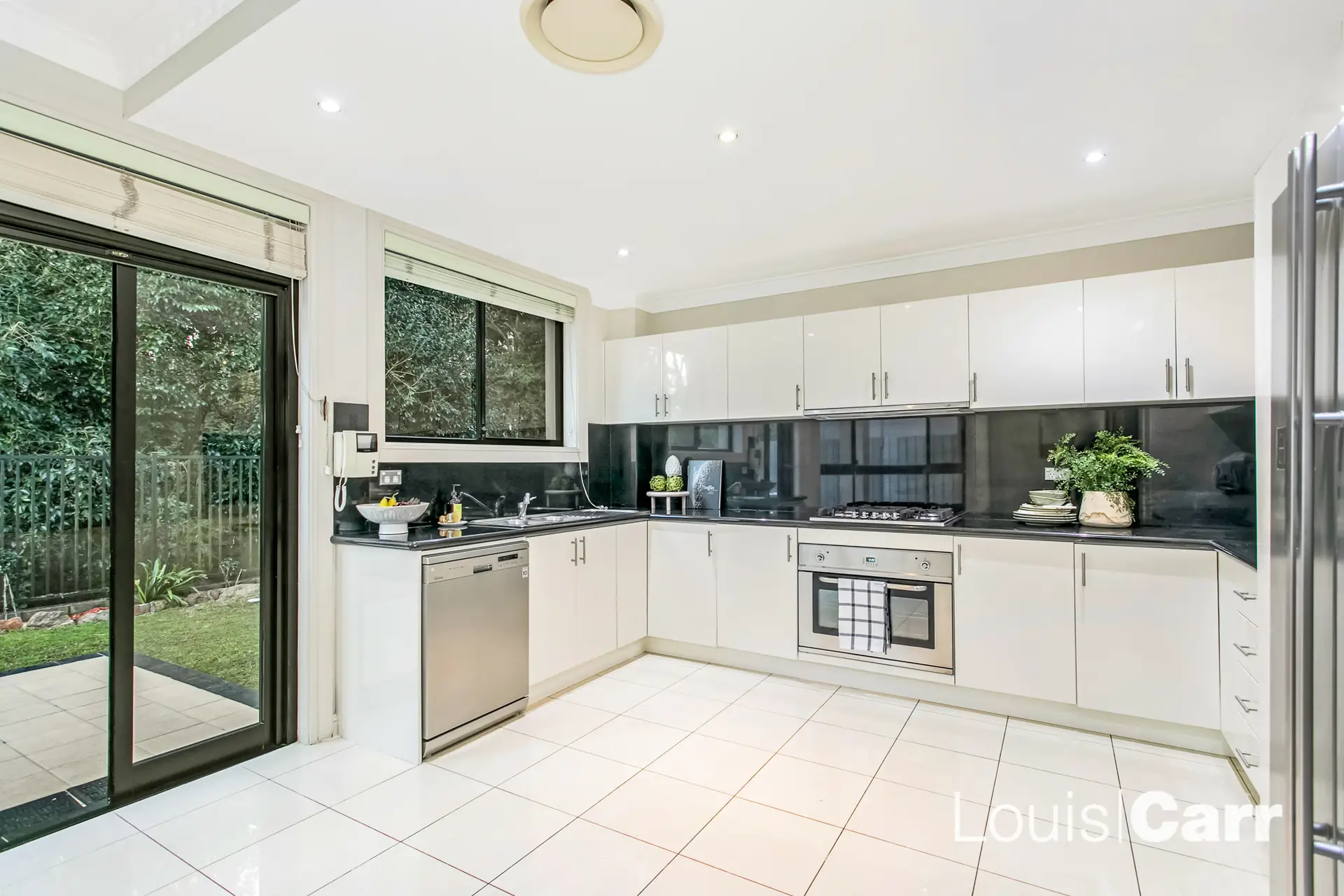 127 Old Castle Hill Road, Castle Hill Sold by Louis Carr Real Estate - image 4