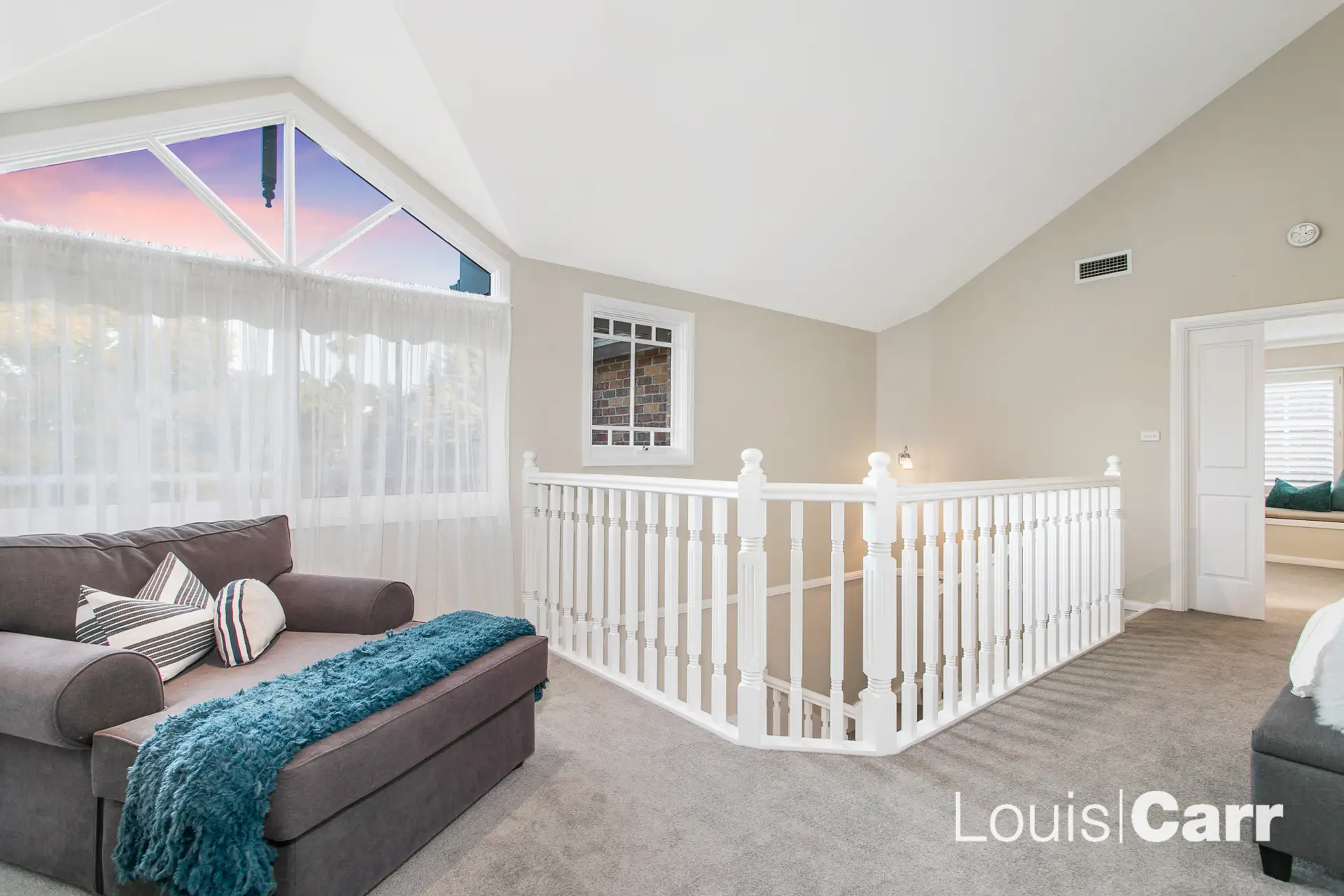 5 Thornbill Way, West Pennant Hills Sold by Louis Carr Real Estate - image 1