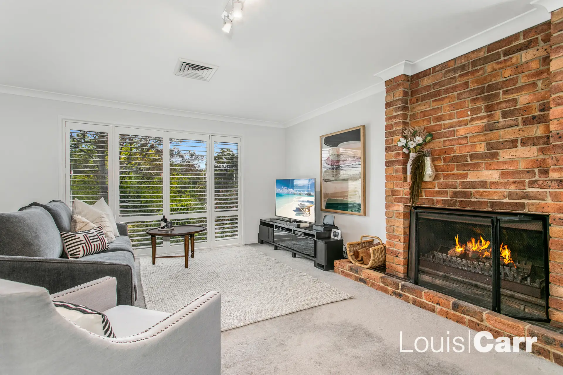 9 Anne William Drive, West Pennant Hills Sold by Louis Carr Real Estate - image 3