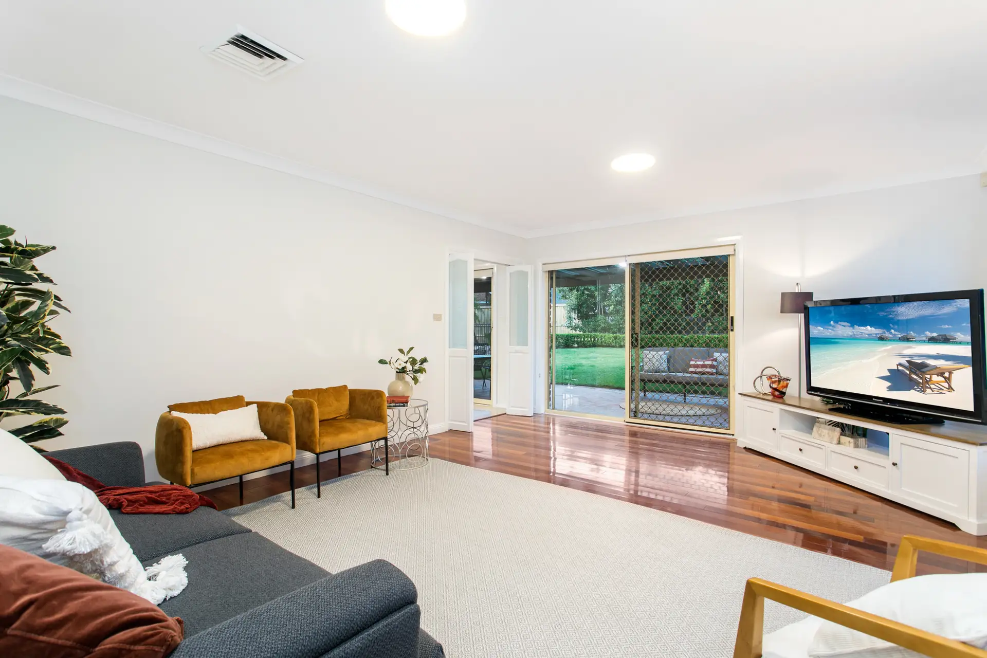 23 Sanctuary Point Road, West Pennant Hills Sold by Louis Carr Real Estate - image 5