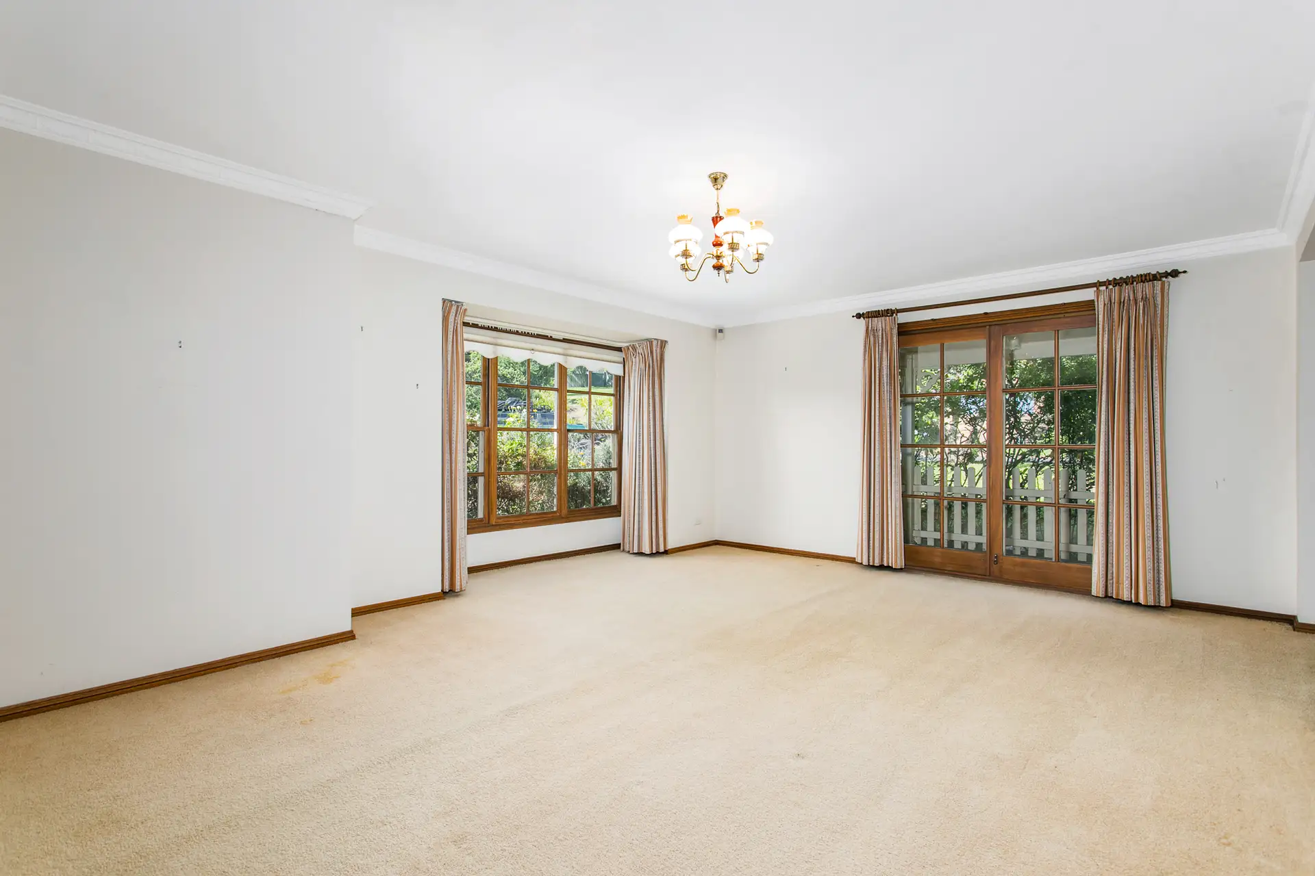 20 Mountain View Crescent, West Pennant Hills Sold by Louis Carr Real Estate - image 5