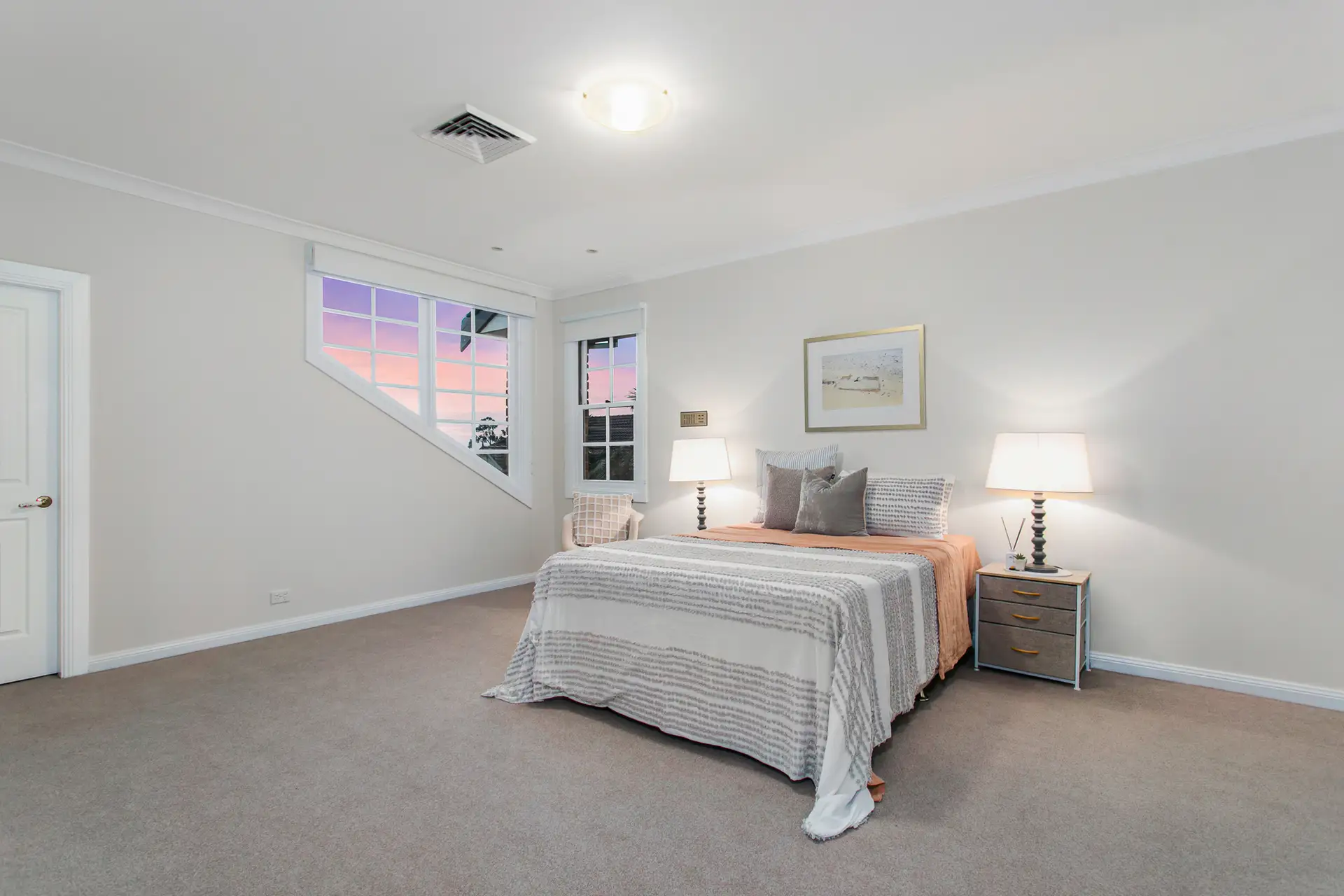 Photo #15: 17  Governor Phillip Place, West Pennant Hills - Sold by Louis Carr Real Estate