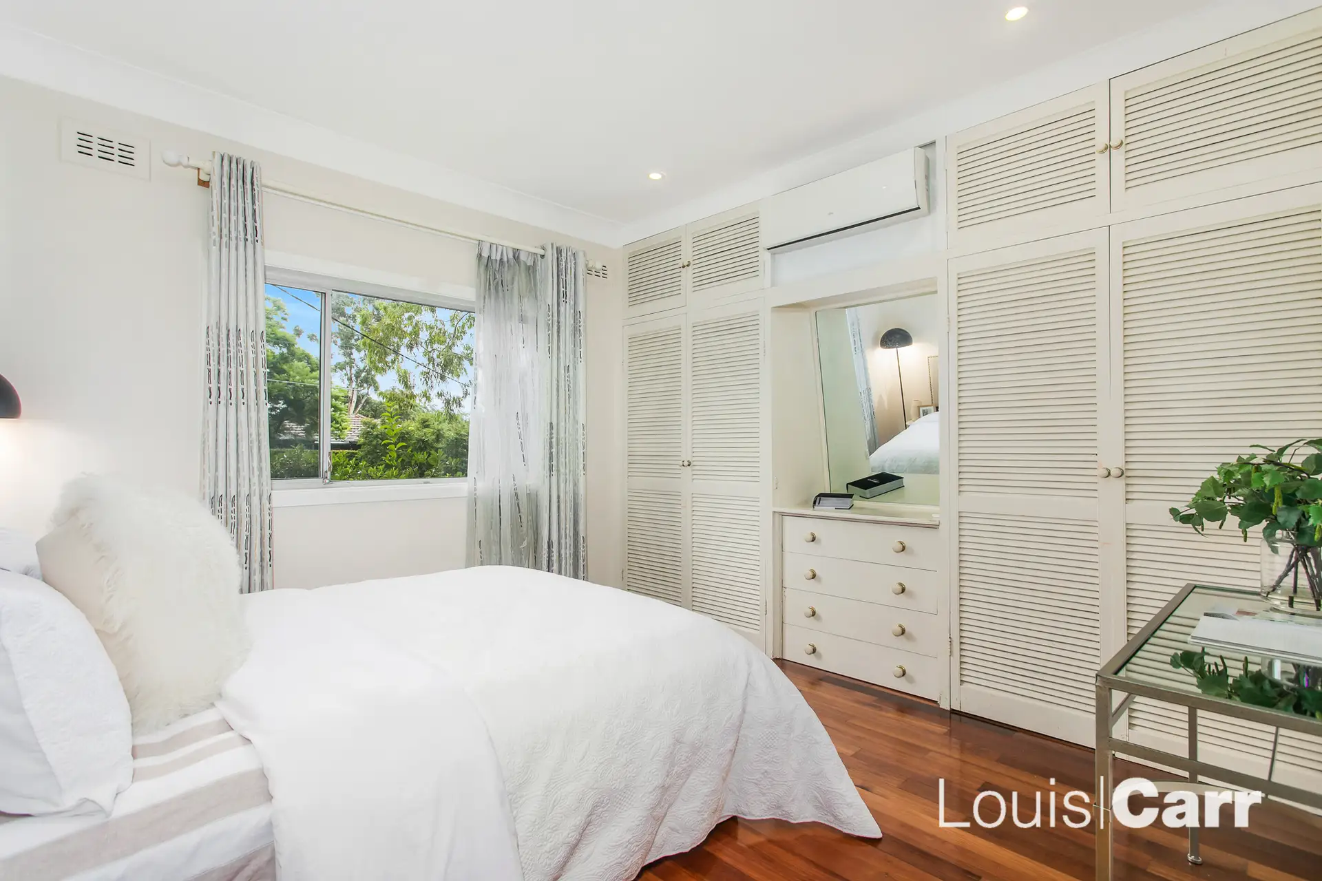 Photo #5: 128 Hull Road, West Pennant Hills - Sold by Louis Carr Real Estate