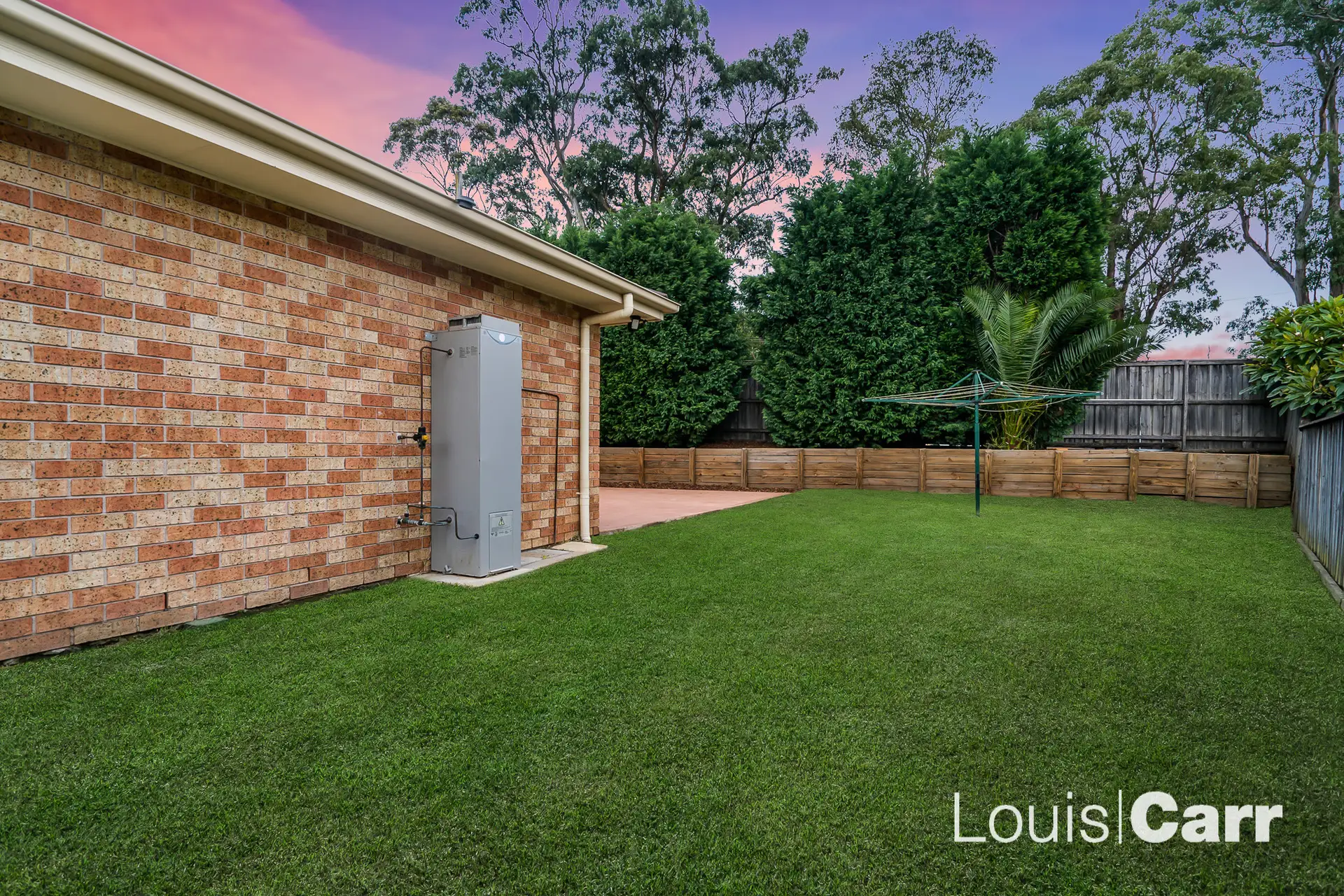 Photo #12: 44 Chepstow Drive, Castle Hill - Sold by Louis Carr Real Estate