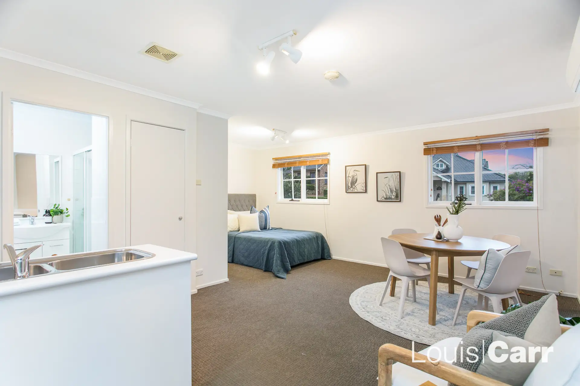 Photo #8: 7 Kambah Place, West Pennant Hills - Sold by Louis Carr Real Estate