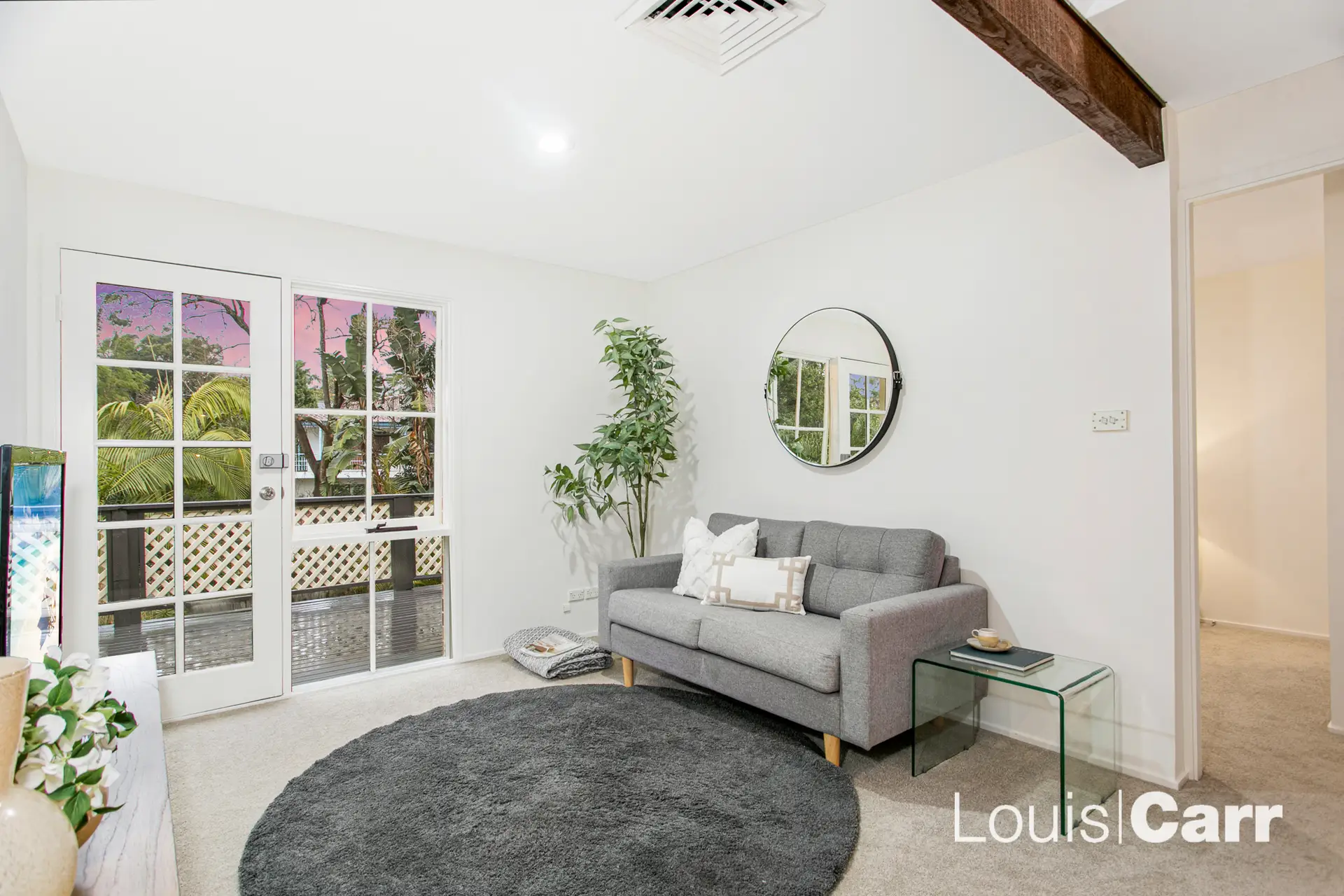 Photo #7: 7 Kambah Place, West Pennant Hills - Sold by Louis Carr Real Estate