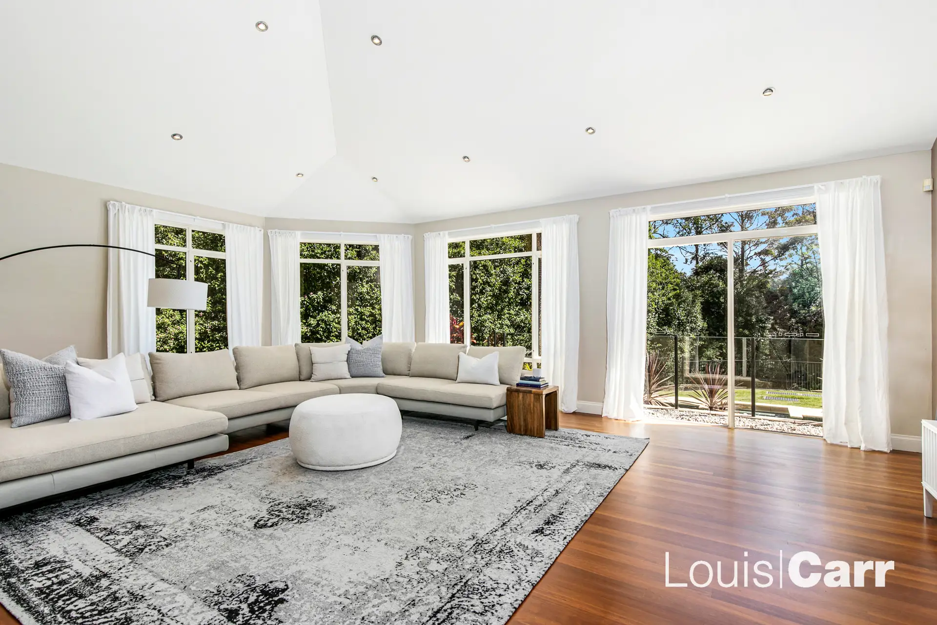 8 Hoop Pine Place, West Pennant Hills Sold by Louis Carr Real Estate - image 6