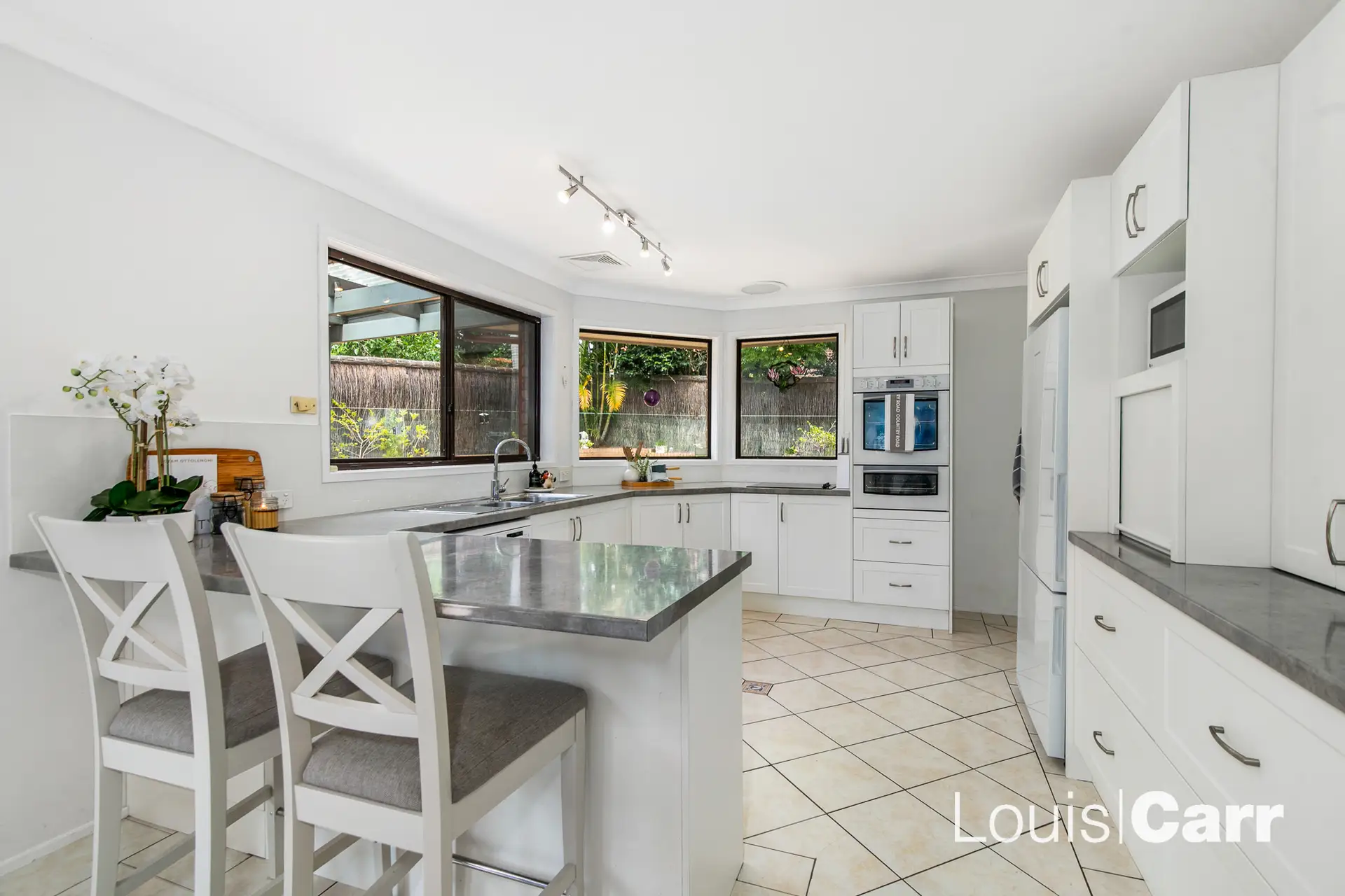 Photo #4: 4 Lorikeet Way, West Pennant Hills - Sold by Louis Carr Real Estate