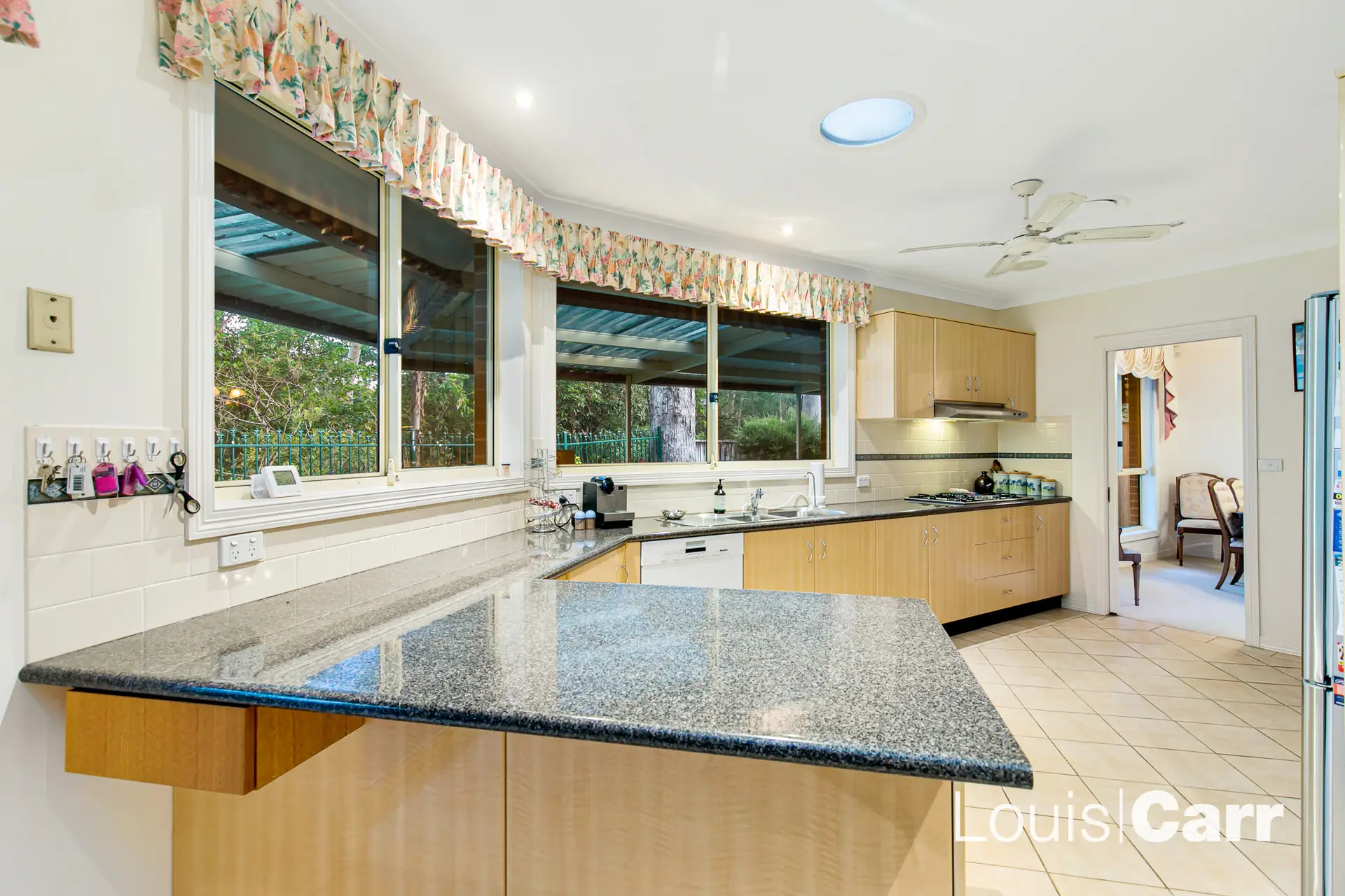 52a New Farm Road, West Pennant Hills Sold by Louis Carr Real Estate - image 2