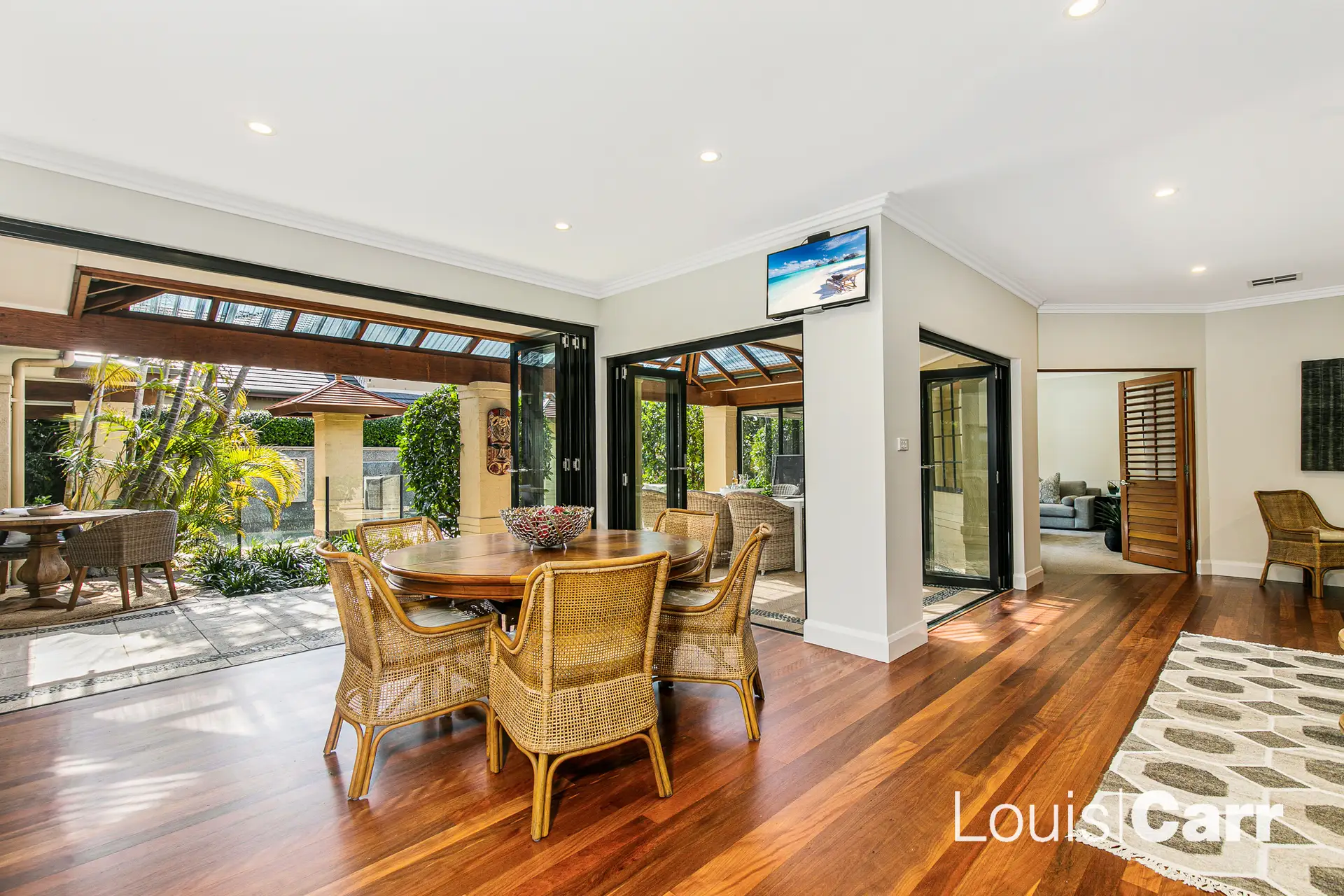 8 Kingscott Place, Castle Hill Sold by Louis Carr Real Estate - image 4