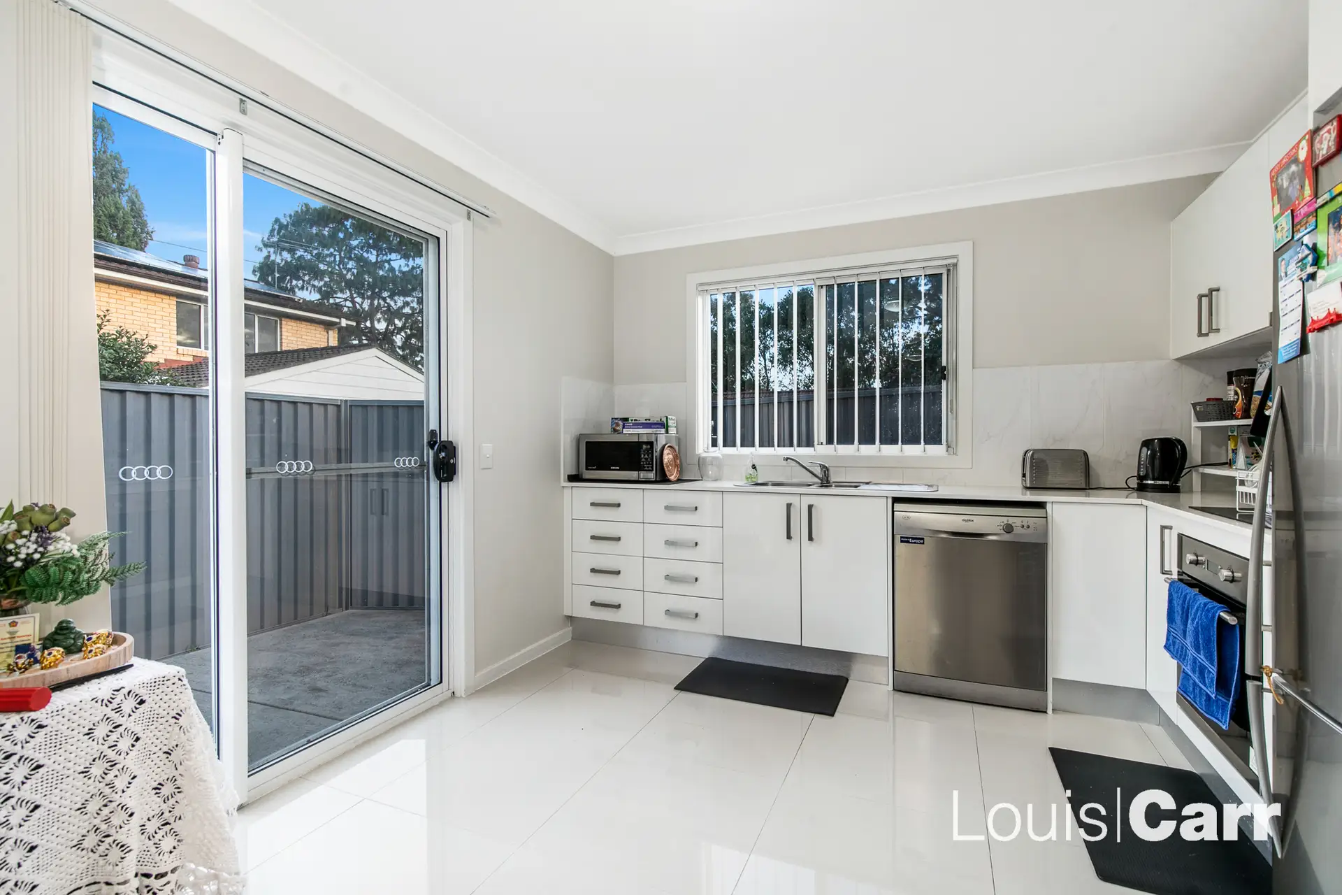 Photo #11: 7 Tamarisk Crescent, Cherrybrook - Sold by Louis Carr Real Estate