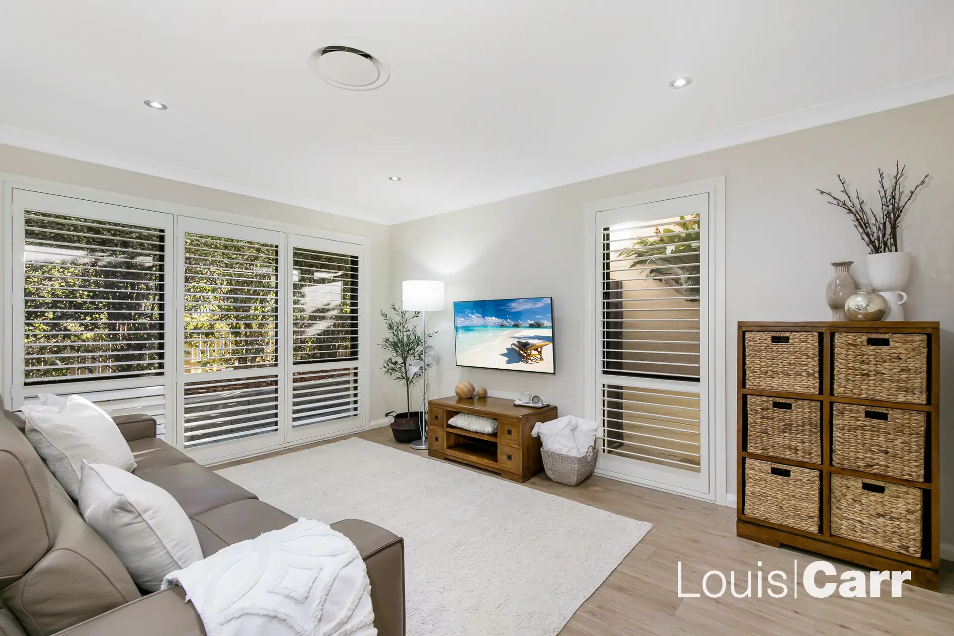 19 Peartree Circuit, West Pennant Hills Sold by Louis Carr Real Estate - image 3