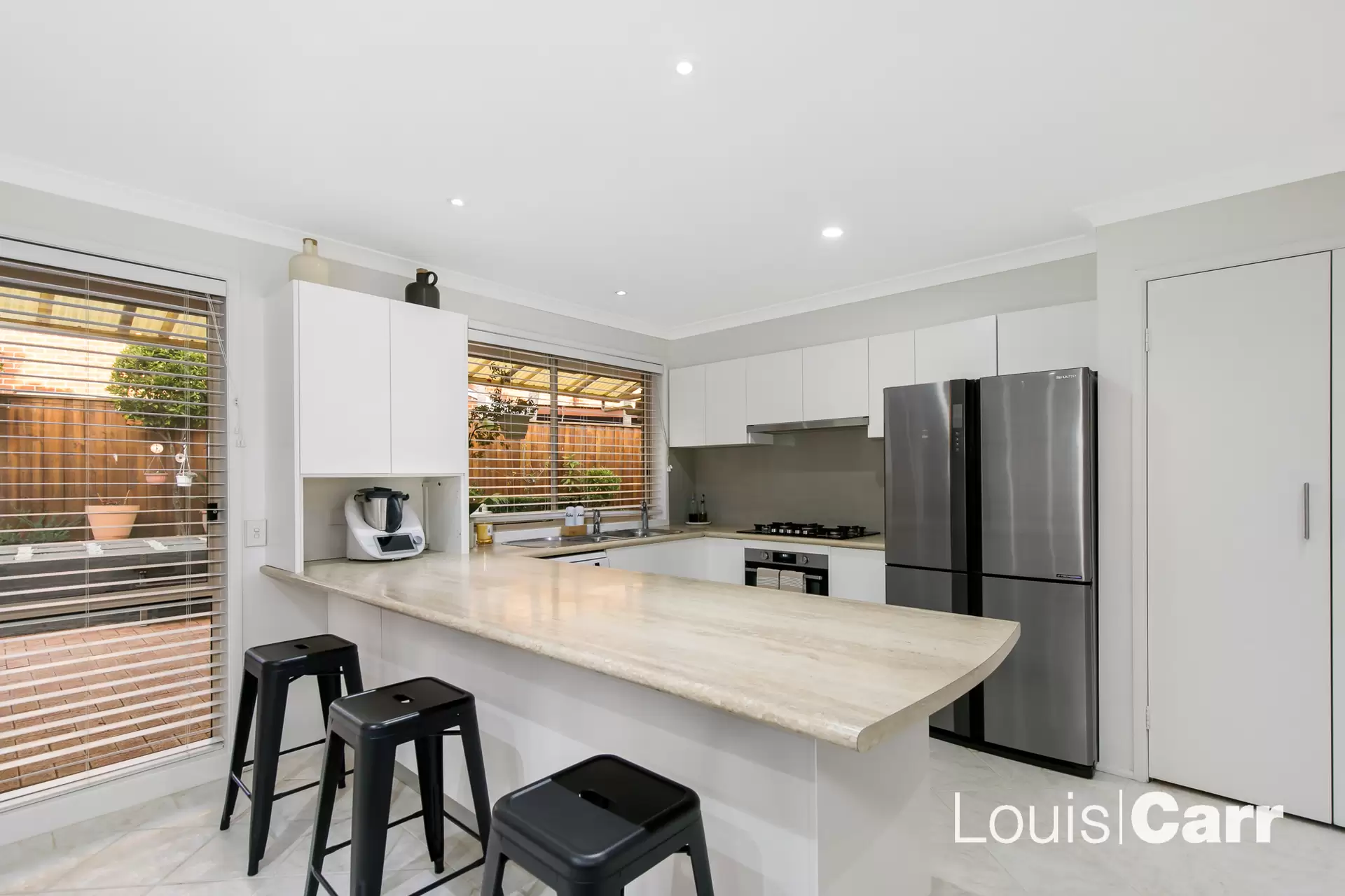 16 Ridgemont Close, Cherrybrook Sold by Louis Carr Real Estate - image 3
