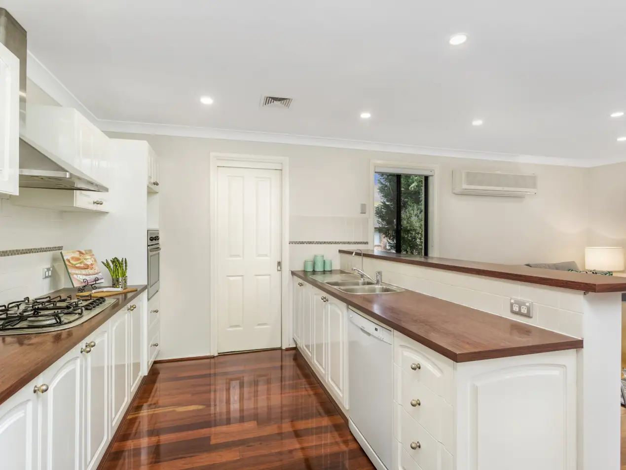 5 McCusker Crescent, Cherrybrook Leased by Louis Carr Real Estate - image 3