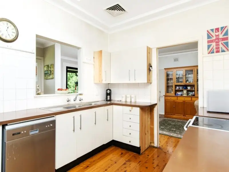 563 Pennant Hills Road, West Pennant Hills Leased by Louis Carr Real Estate - image 5