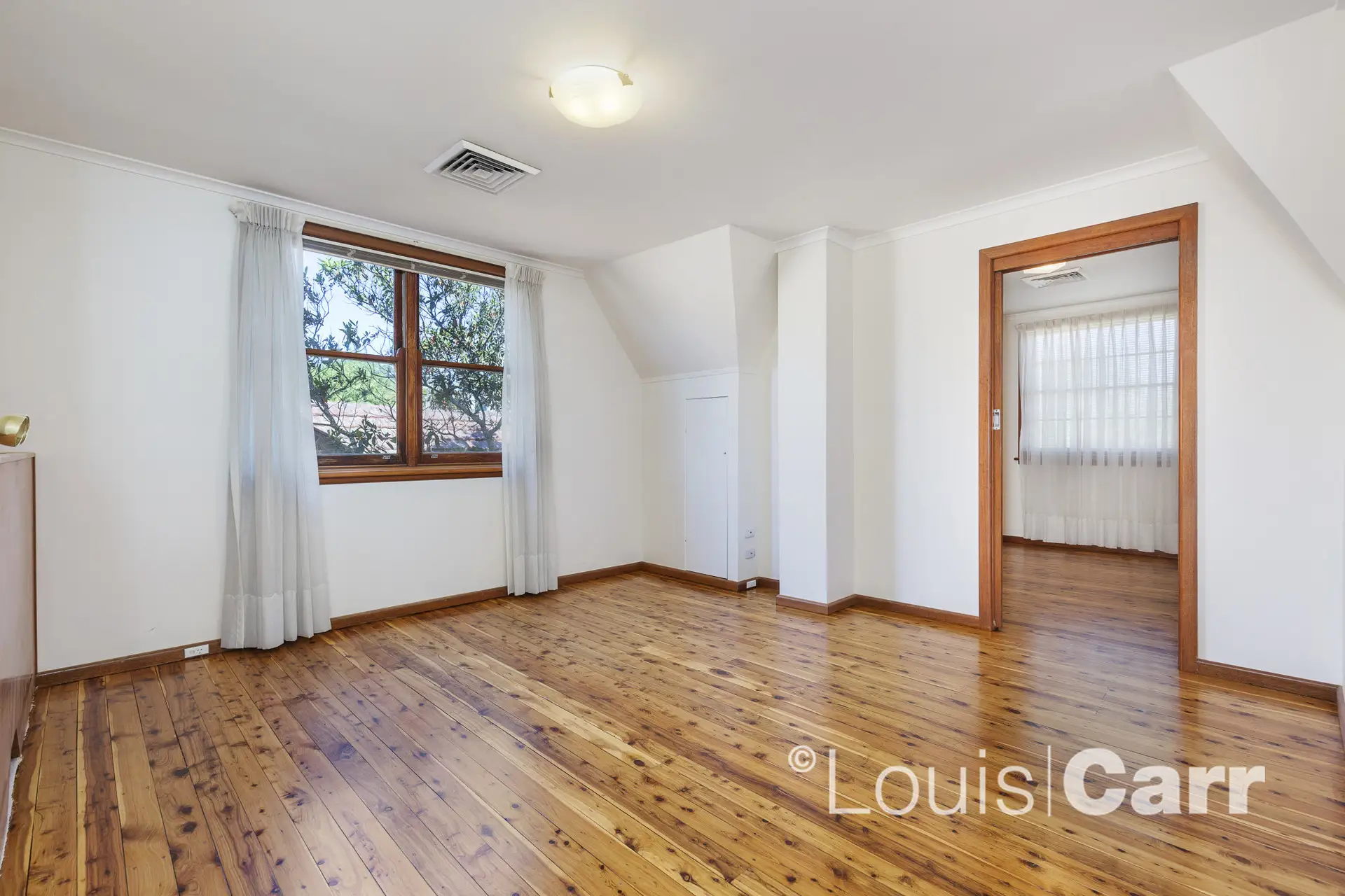 21 Rosemount Avenue, Pennant Hills Leased by Louis Carr Real Estate - image 3