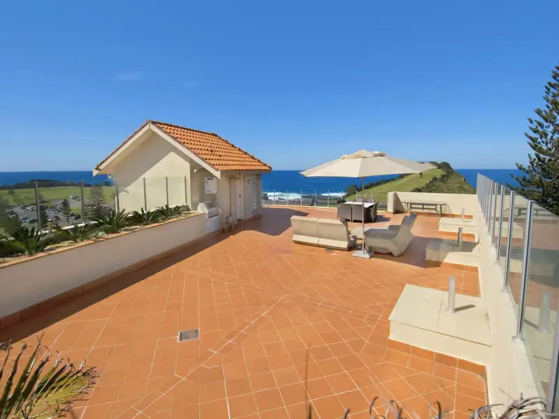 12/2 The Esplanade, Terrigal Leased by Louis Carr Real Estate - image 2
