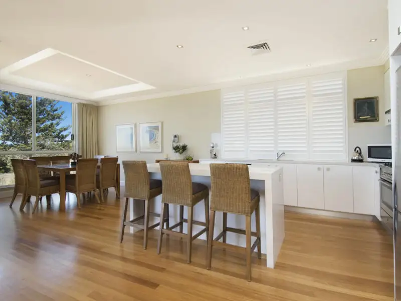 12/2 The Esplanade, Terrigal Leased by Louis Carr Real Estate - image 3