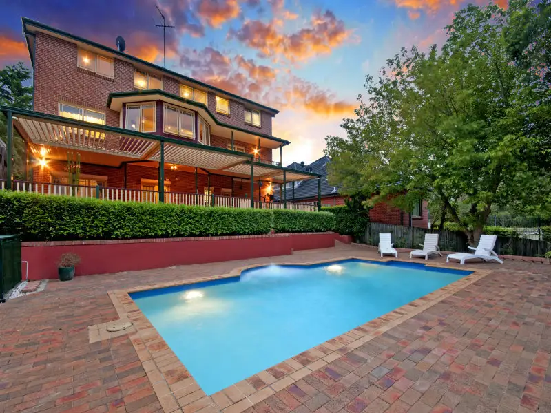 71 Ellerslie Drive, West Pennant Hills Sold by Louis Carr Real Estate - image 2