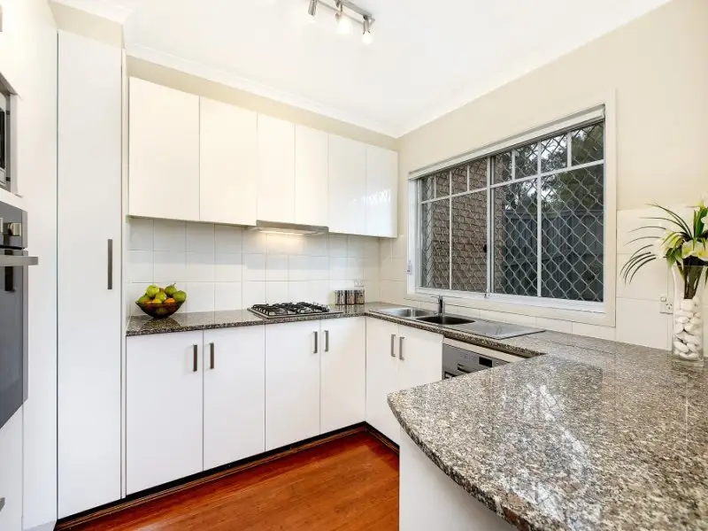 14 Tennyson Close, Cherrybrook Leased by Louis Carr Real Estate - image 2