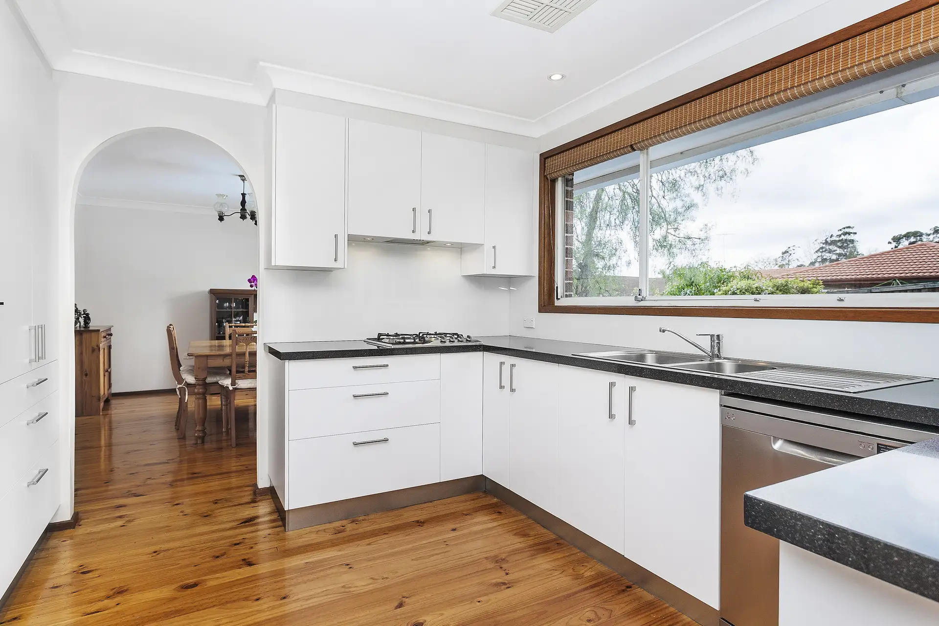 7 Rossian Place, Cherrybrook Leased by Louis Carr Real Estate - image 2