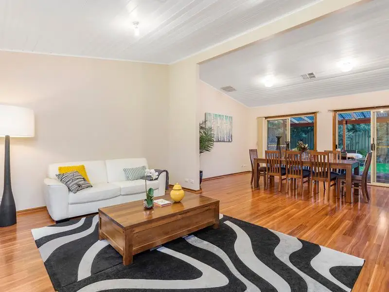 14 Cairngorm Avenue, Glenhaven Sold by Louis Carr Real Estate - image 6