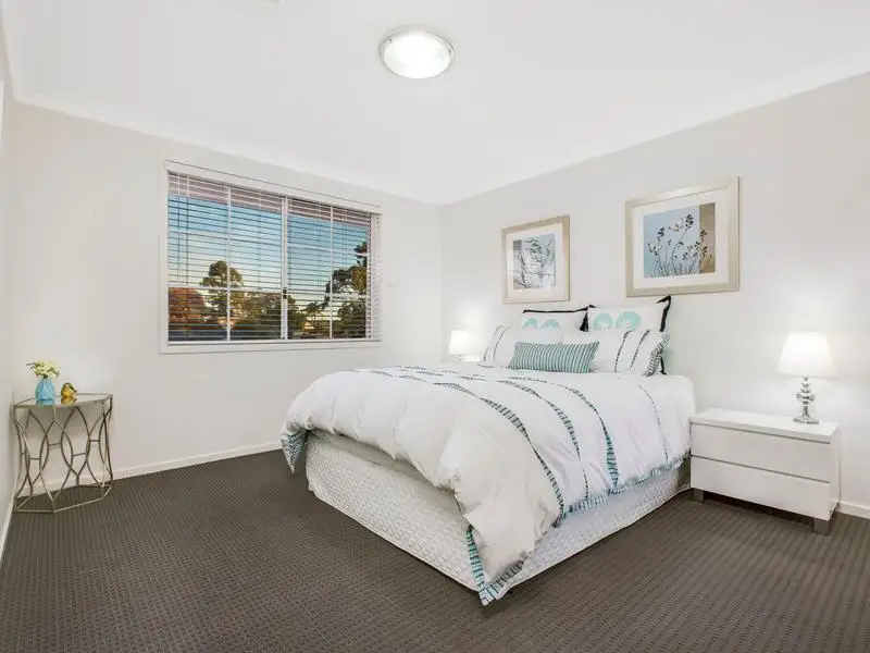 6 Bishopsgate Avenue, Castle Hill Sold by Louis Carr Real Estate - image 9