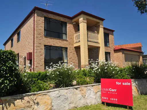 6 Tea Tree Place, Beaumont Hills Sold by Louis Carr Real Estate