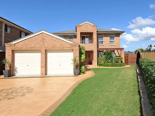 12 Oak Tree Grove, Kellyville Sold by Louis Carr Real Estate