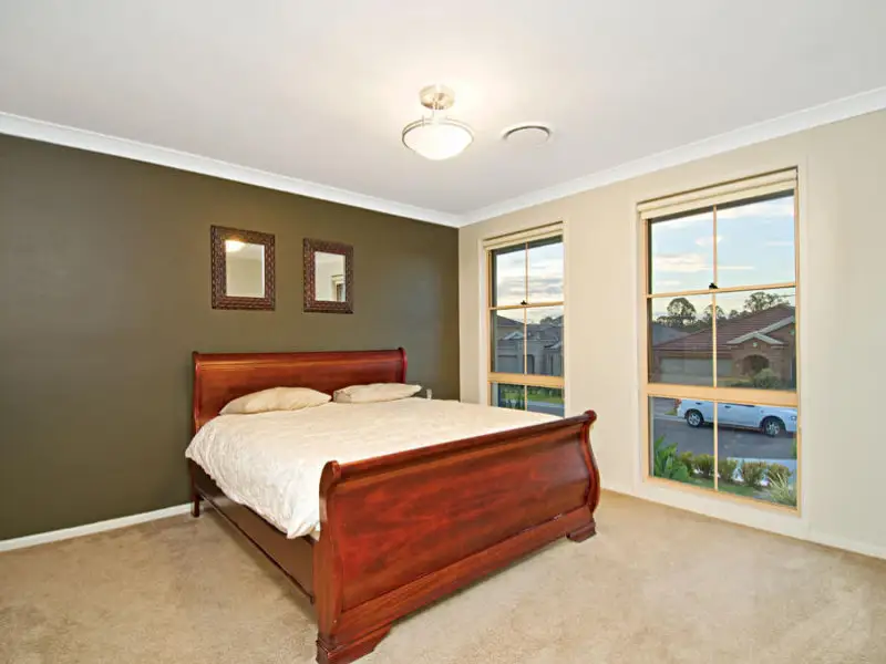 29 Honeyeater Crescent, Beaumont Hills Sold by Louis Carr Real Estate - image 3