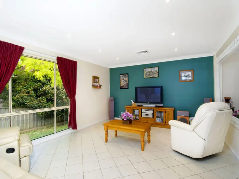 7 Duncraig Drive, Kellyville Sold by Louis Carr Real Estate - image 7