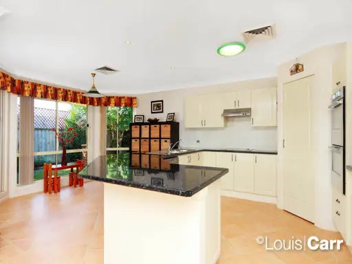 10 Linford Place, Beaumont Hills Sold by Louis Carr Real Estate