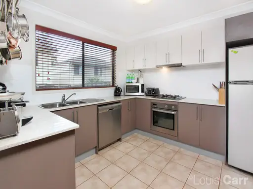 31 Tree Top Circuit, Quakers Hill Sold by Louis Carr Real Estate