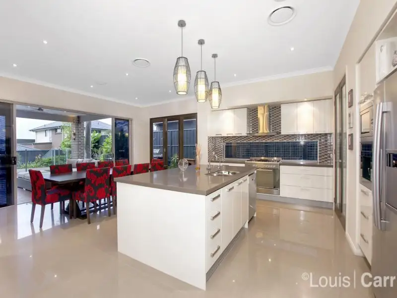 21 Eaglewood Gardens, Beaumont Hills Sold by Louis Carr Real Estate - image 2