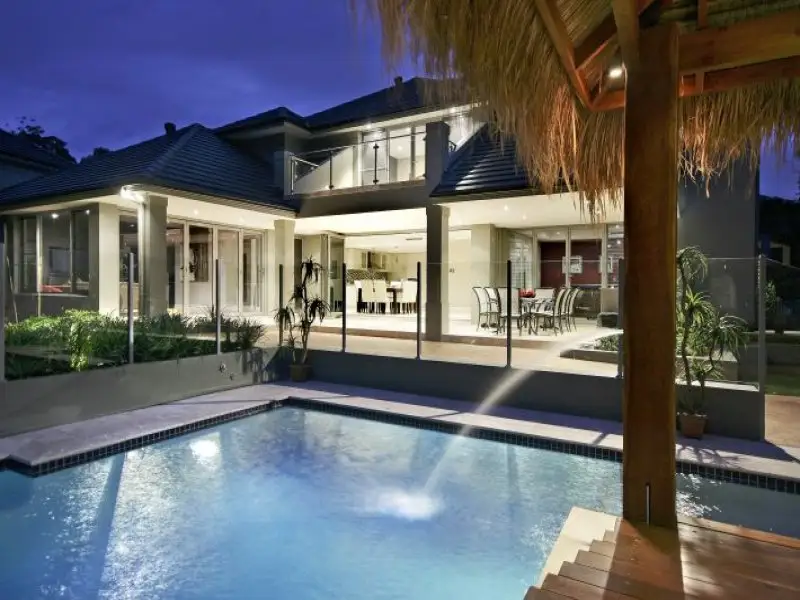 13 Stone Cottage Court, Castle Hill Sold by Louis Carr Real Estate - image 1