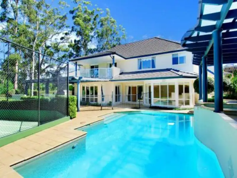 62 Balintore Drive, Castle Hill Sold by Louis Carr Real Estate - image 5