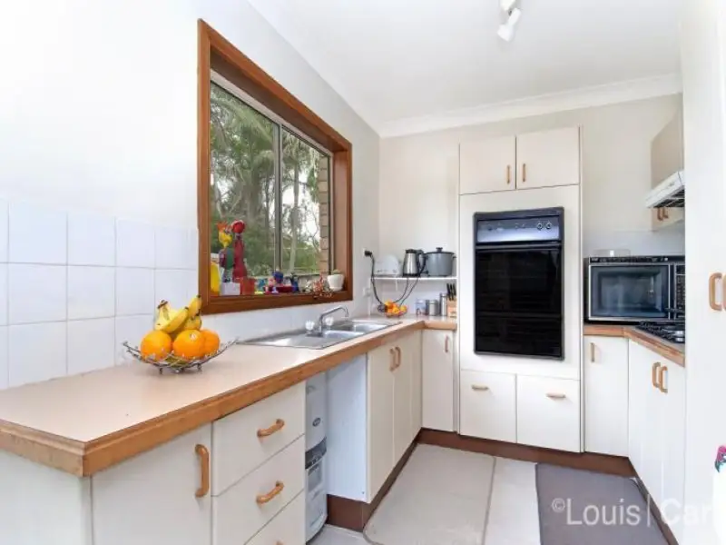 2/10 Hoya Place, Cherrybrook Sold by Louis Carr Real Estate - image 3