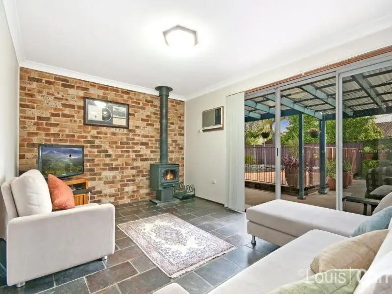 17 Bishopsgate Avenue, Castle Hill Sold by Louis Carr Real Estate - image 4