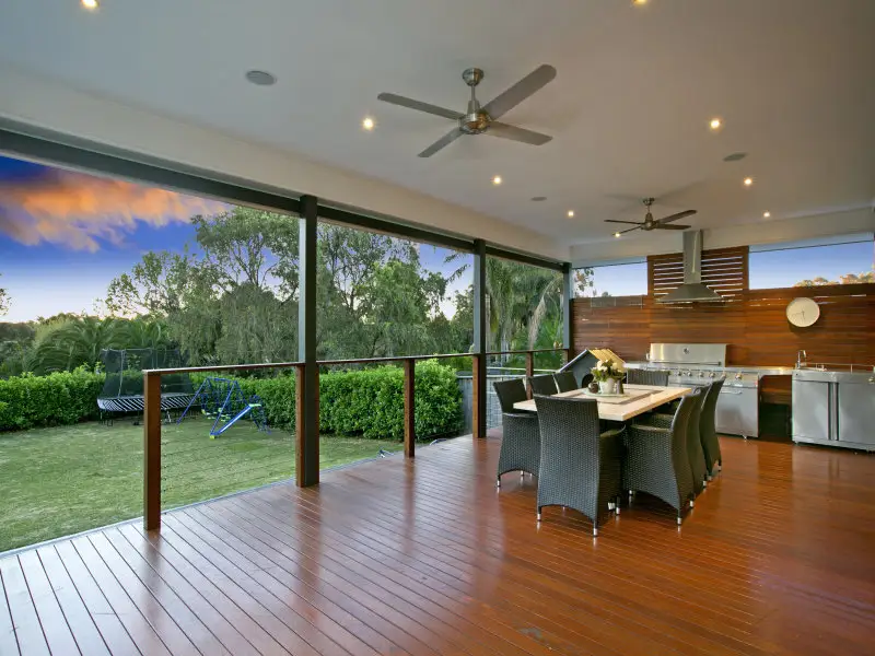 9 New Farm Road, West Pennant Hills Sold by Louis Carr Real Estate - image 2