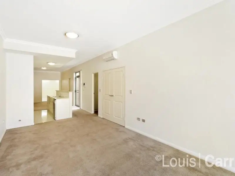 9/11 Glenvale Avenue, Parklea Sold by Louis Carr Real Estate - image 3