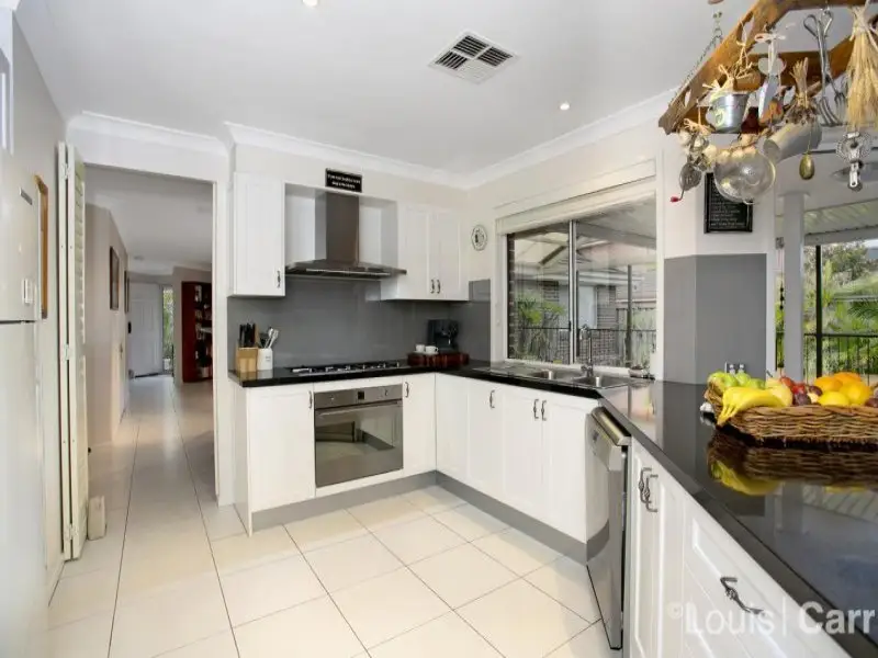 7 Hamilton Way, Beaumont Hills Sold by Louis Carr Real Estate - image 3