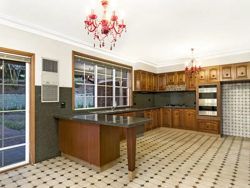 8 Palisander Place, Castle Hill Sold by Louis Carr Real Estate - image 3