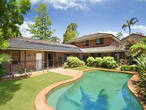 31 Rosewood Place, Cherrybrook Sold by Louis Carr Real Estate