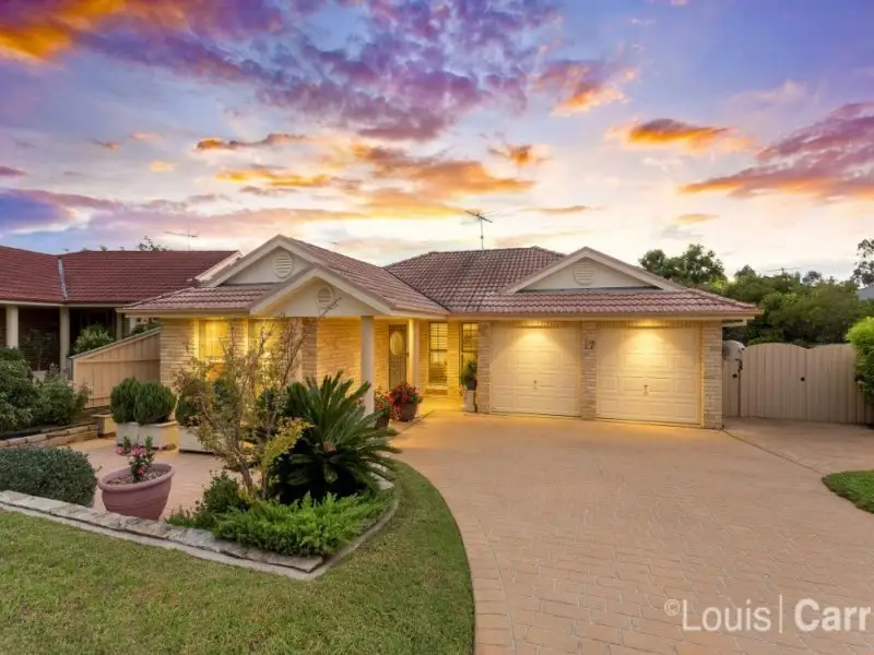 17 Emlyn Place, Beaumont Hills Sold by Louis Carr Real Estate - image 1