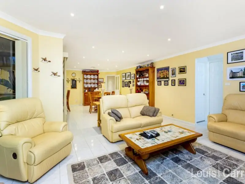 17 Emlyn Place, Beaumont Hills Sold by Louis Carr Real Estate - image 7