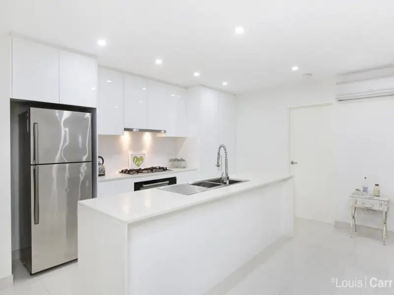 2/18-20 Seven Hills Road, Baulkham Hills Sold by Louis Carr Real Estate - image 3