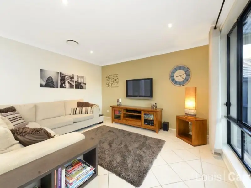 22 Smalls Creek Way, Beaumont Hills Sold by Louis Carr Real Estate - image 3