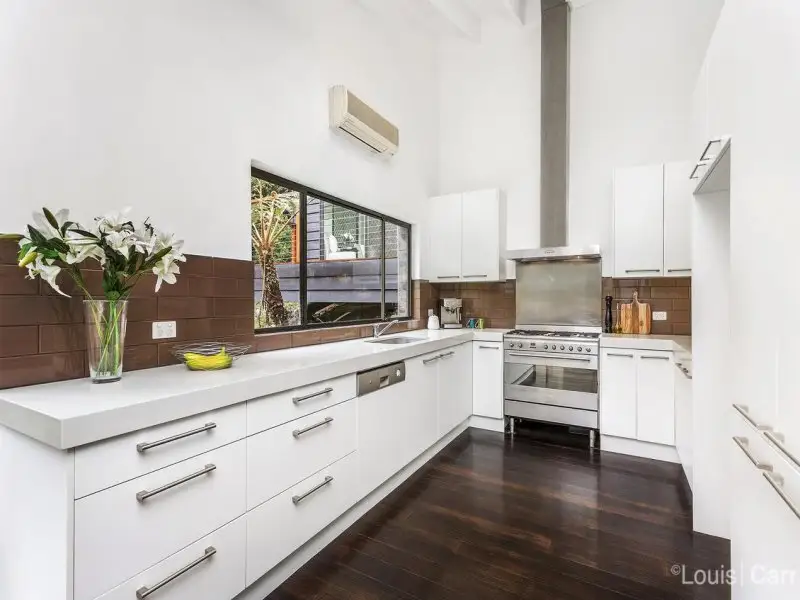 7 Howard Place, Castle Hill Sold by Louis Carr Real Estate - image 3