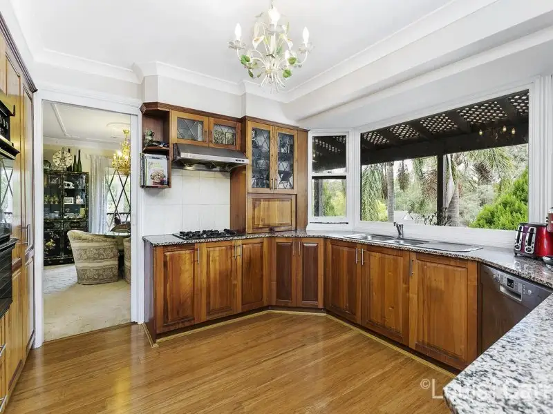 2 Fairgreen Place, Castle Hill Sold by Louis Carr Real Estate - image 3