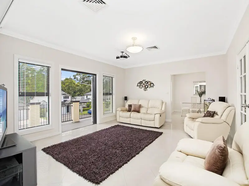 24 Applecross Avenue, Castle Hill Sold by Louis Carr Real Estate - image 5